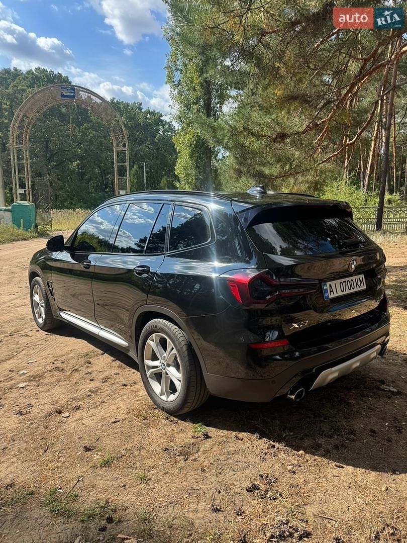 BMW X3 2019 VIN 5UXTR7C54KLR53247 фото оголошення 4 з 24