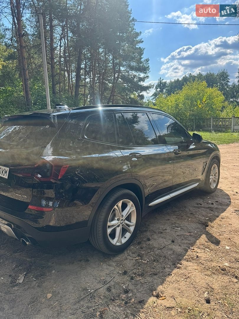 BMW X3 2019 VIN 5UXTR7C54KLR53247 фото оголошення 7 з 24