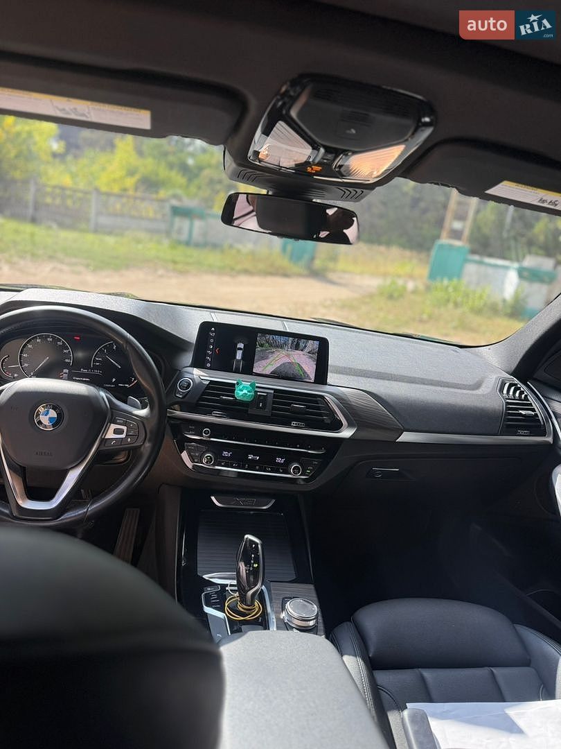 BMW X3 2019 VIN 5UXTR7C54KLR53247 фото оголошення 16 з 24