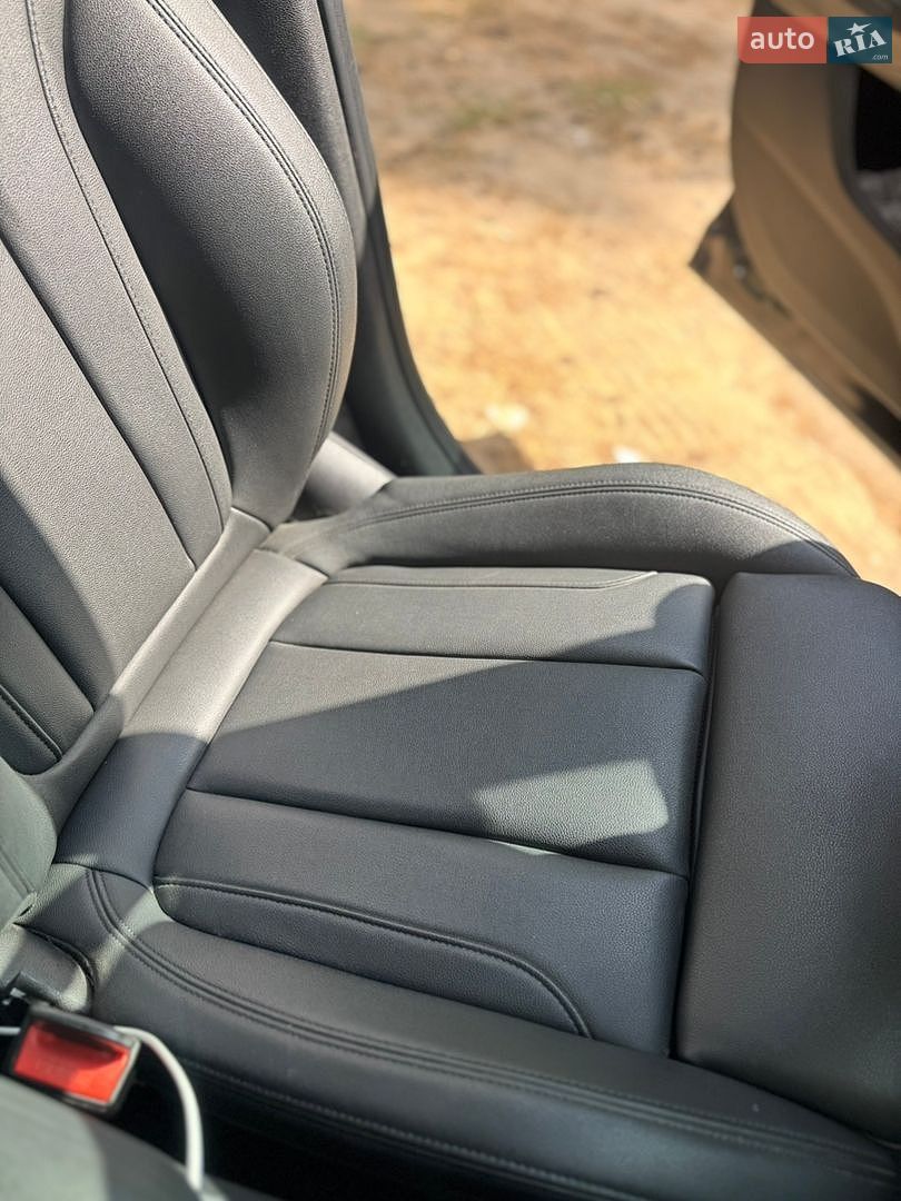 BMW X3 2019 VIN 5UXTR7C54KLR53247 фото оголошення 21 з 24