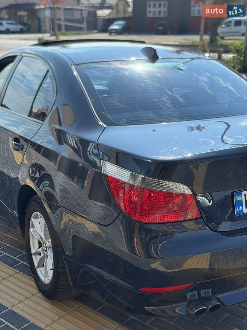 BMW 5 Series 2007 VIN WBANC51020CN45833 фото оголошення 10 з 18
