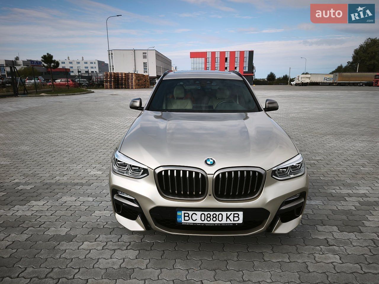 BMW X3 2019 VIN 5UXTS3C52KLR73770 фото оголошення 6 з 15