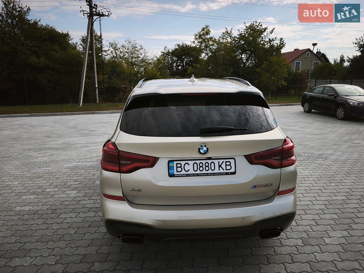 BMW X3 2019 VIN 5UXTS3C52KLR73770 фото оголошення 3 з 15