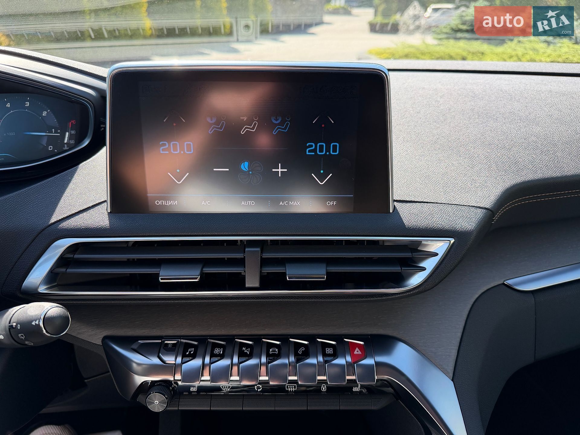 Peugeot 3008 2017 VIN VF3MJAHWWHS328181 фото оголошення 31 з 101