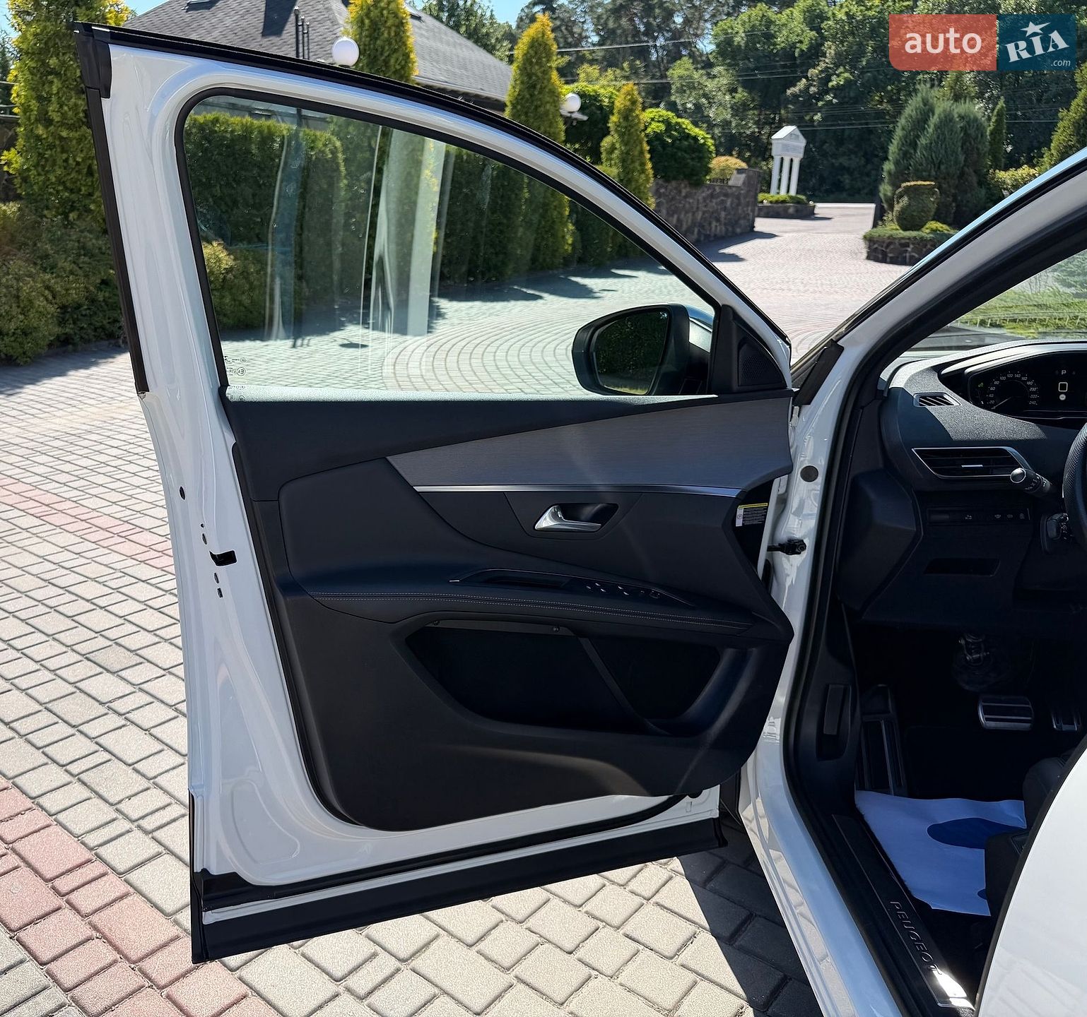 Peugeot 3008 2017 VIN VF3MJAHWWHS328181 фото оголошення 45 з 101