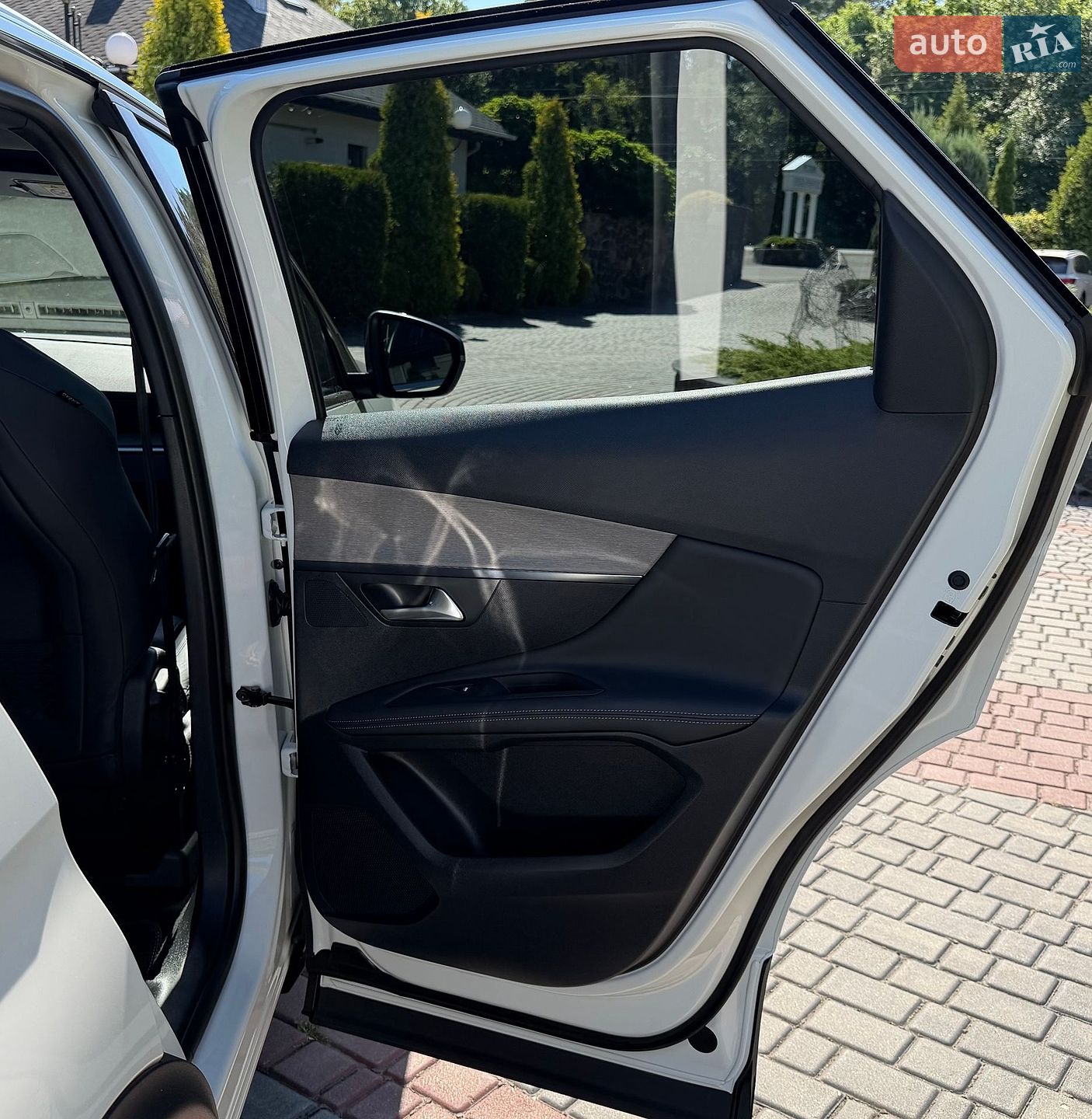Peugeot 3008 2017 VIN VF3MJAHWWHS328181 фото оголошення 76 з 101