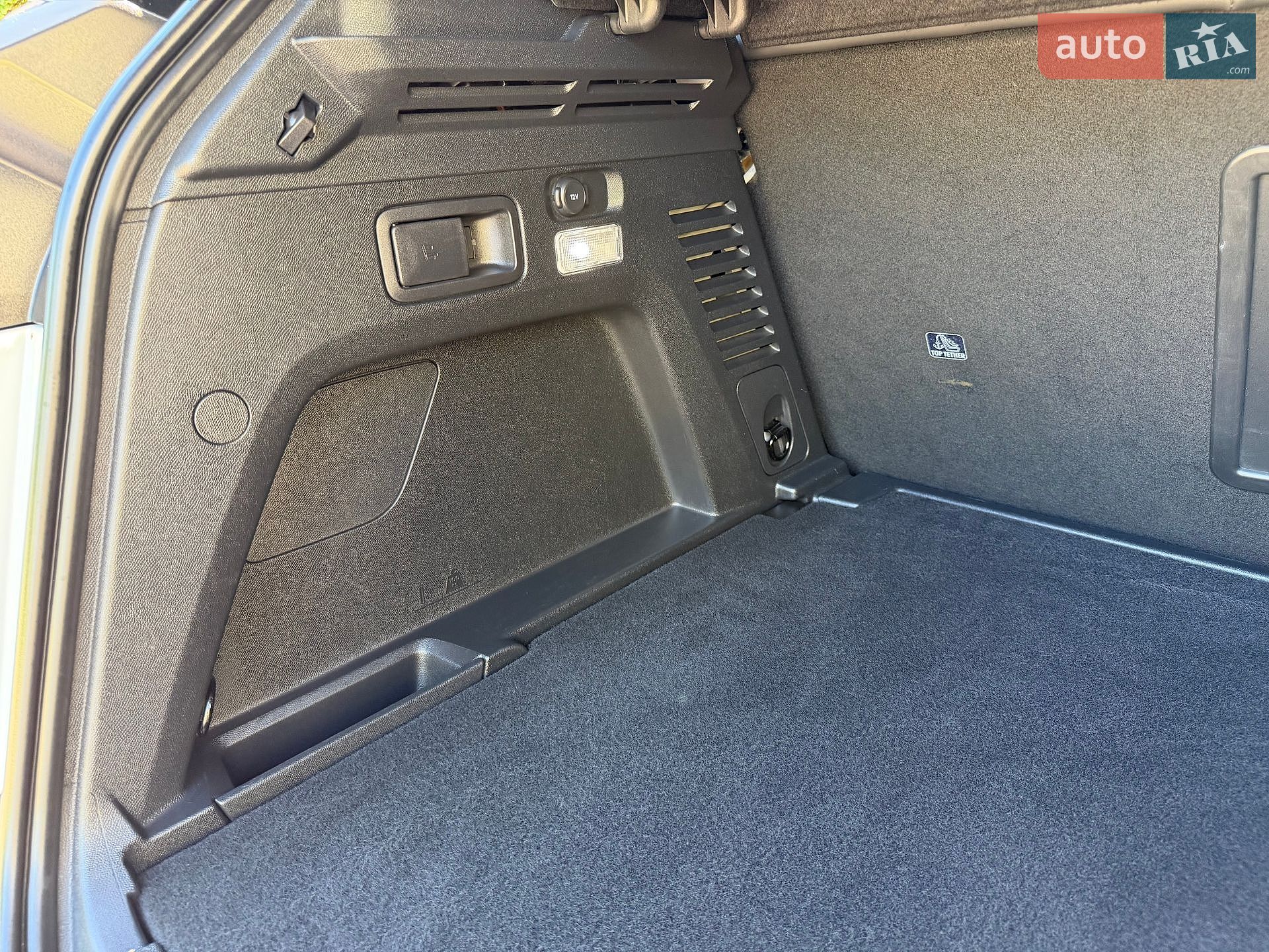 Peugeot 3008 2017 VIN VF3MJAHWWHS328181 фото оголошення 78 з 101
