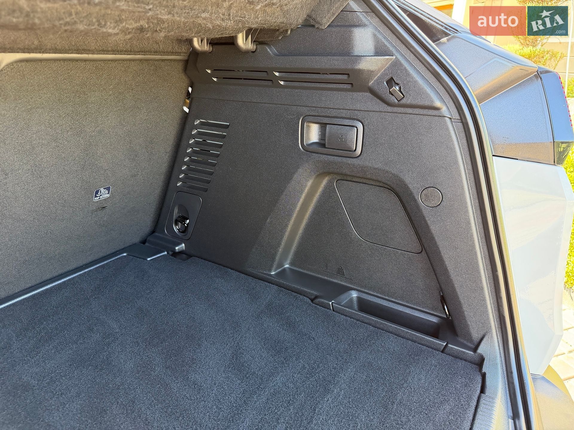Peugeot 3008 2017 VIN VF3MJAHWWHS328181 фото оголошення 79 з 101