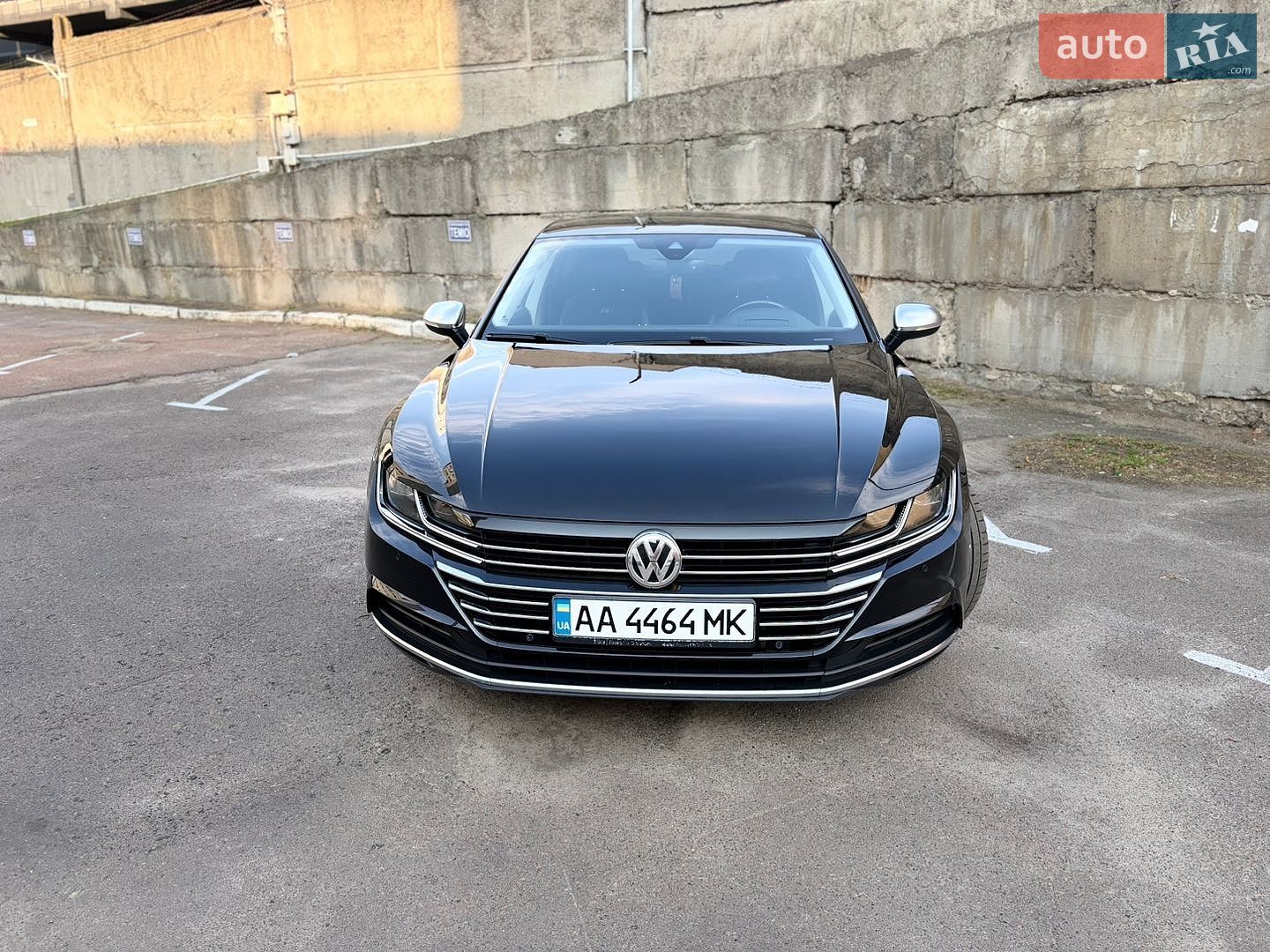 Volkswagen Arteon 2018 VIN WVWZZZ3HZJE527096 фото оголошення 2 з 37