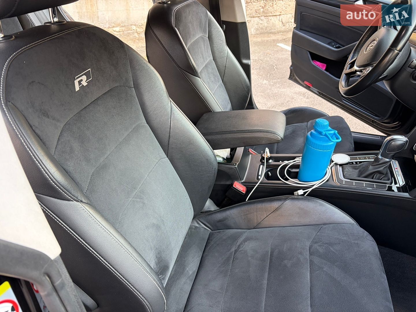 Volkswagen Arteon 2018 VIN WVWZZZ3HZJE527096 фото оголошення 26 з 37