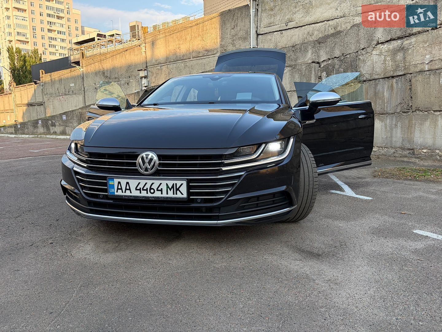 Volkswagen Arteon 2018 VIN WVWZZZ3HZJE527096 фото оголошення 27 з 37