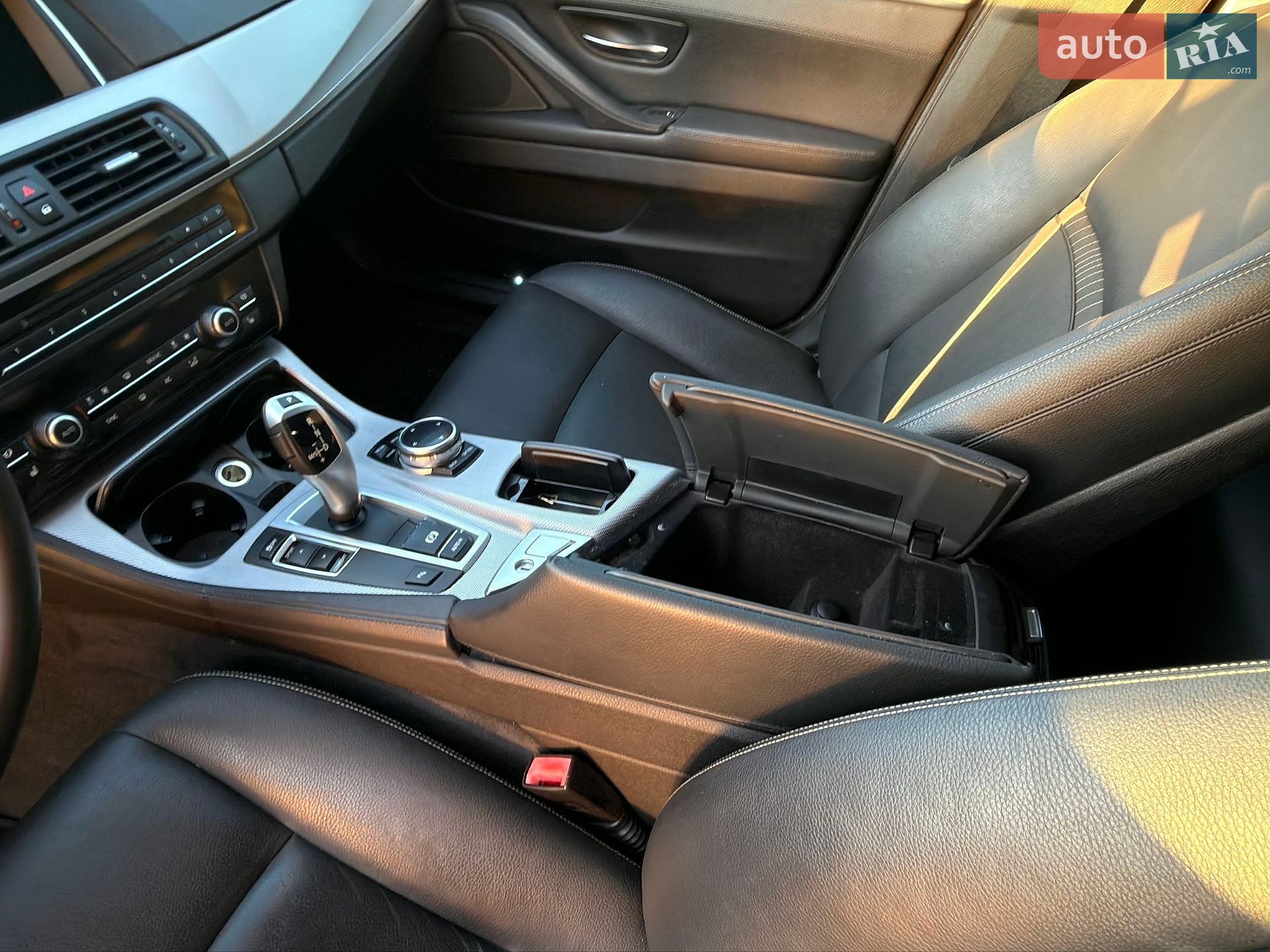 BMW 5 Series 2014 VIN WBA5A5C52ED504943 фото оголошення 36 з 36