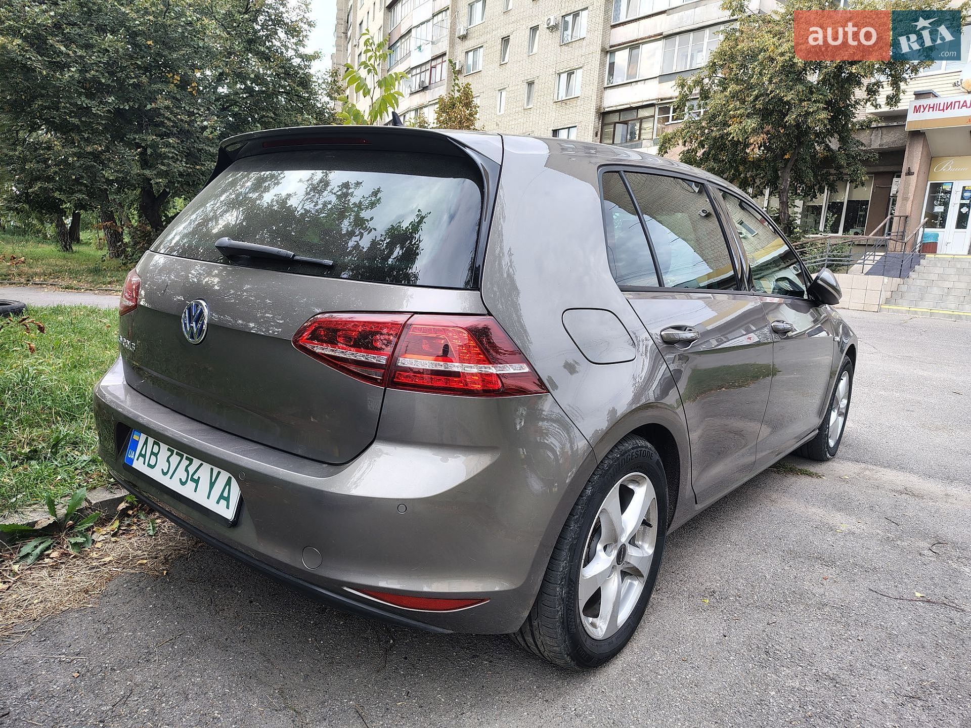 Volkswagen e-Golf 2015 VIN WVWZZZAUZGW904755 фото оголошення 7 з 14