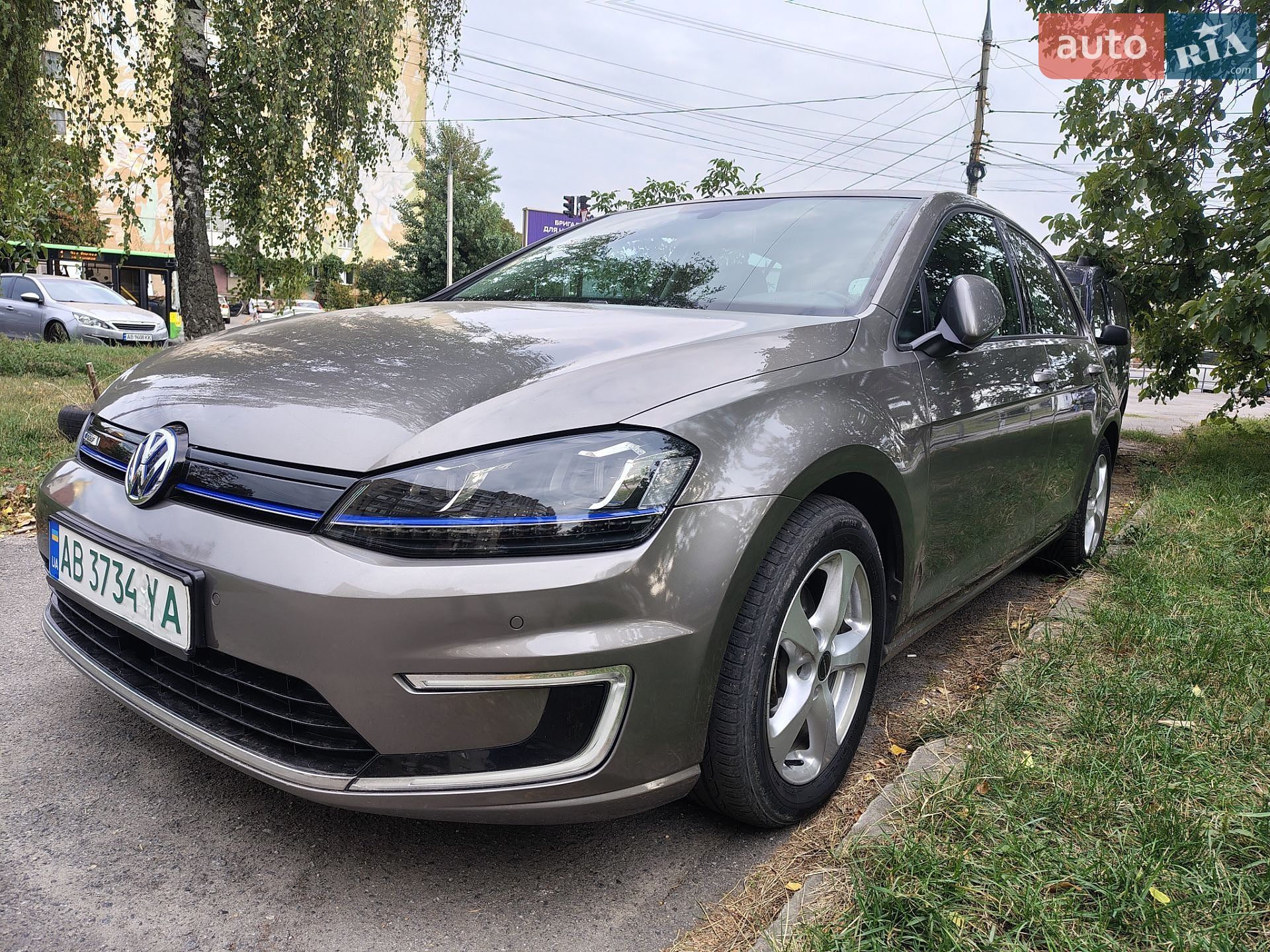 Volkswagen e-Golf 2015 VIN WVWZZZAUZGW904755 фото оголошення 3 з 14