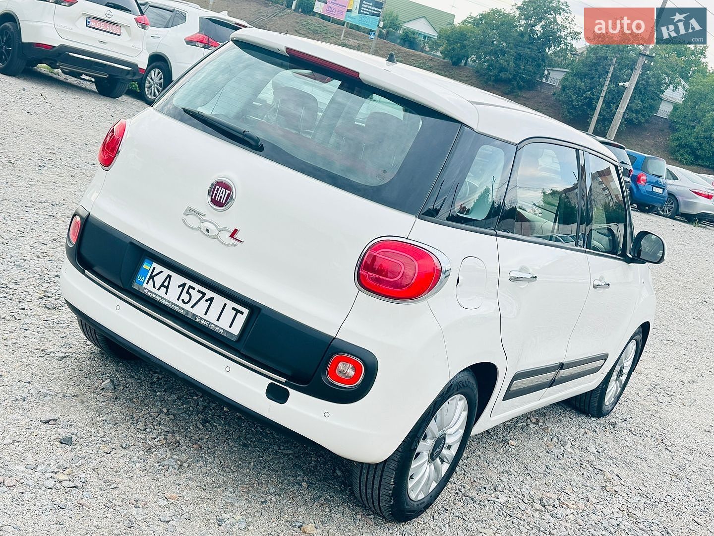 Fiat 500L 2015 VIN ZFA19900005274185 фото оголошення 10 з 27