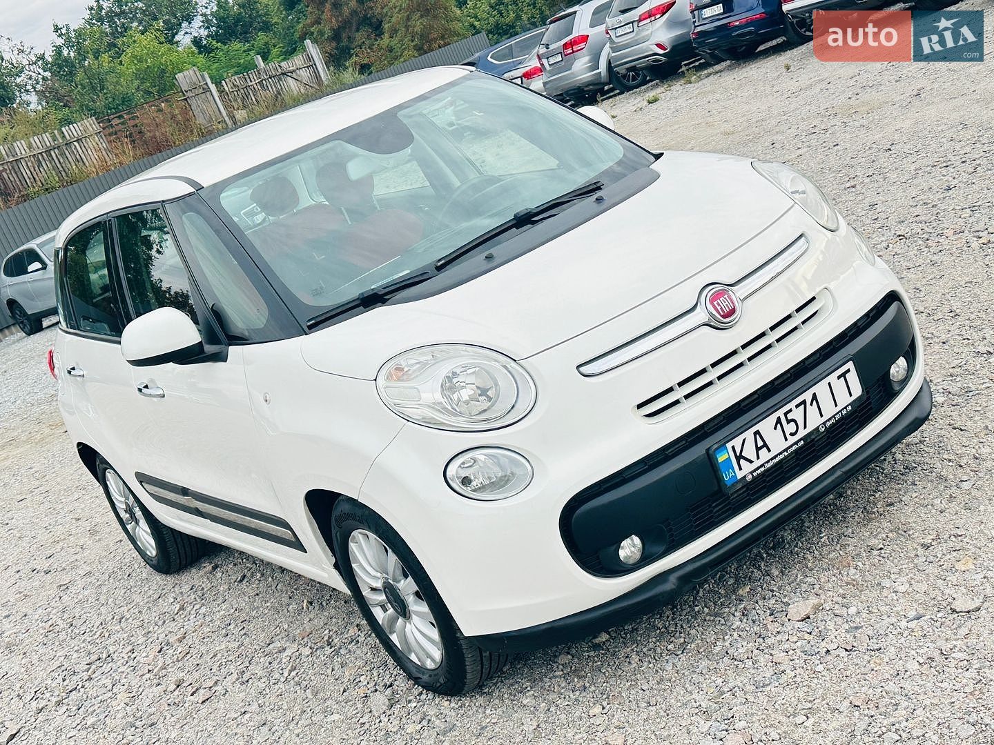 Fiat 500L 2015 VIN ZFA19900005274185 фото оголошення 11 з 27