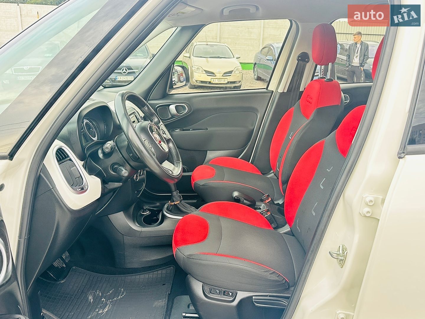 Fiat 500L 2015 VIN ZFA19900005274185 фото оголошення 13 з 27