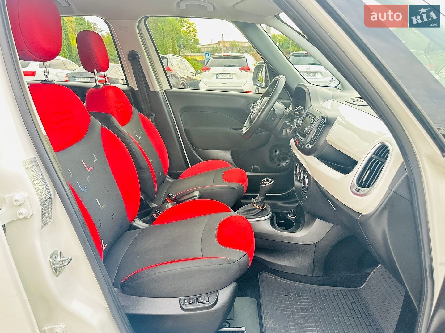 Fiat 500L 2015 VIN ZFA19900005274185 фото оголошення 22 з 27