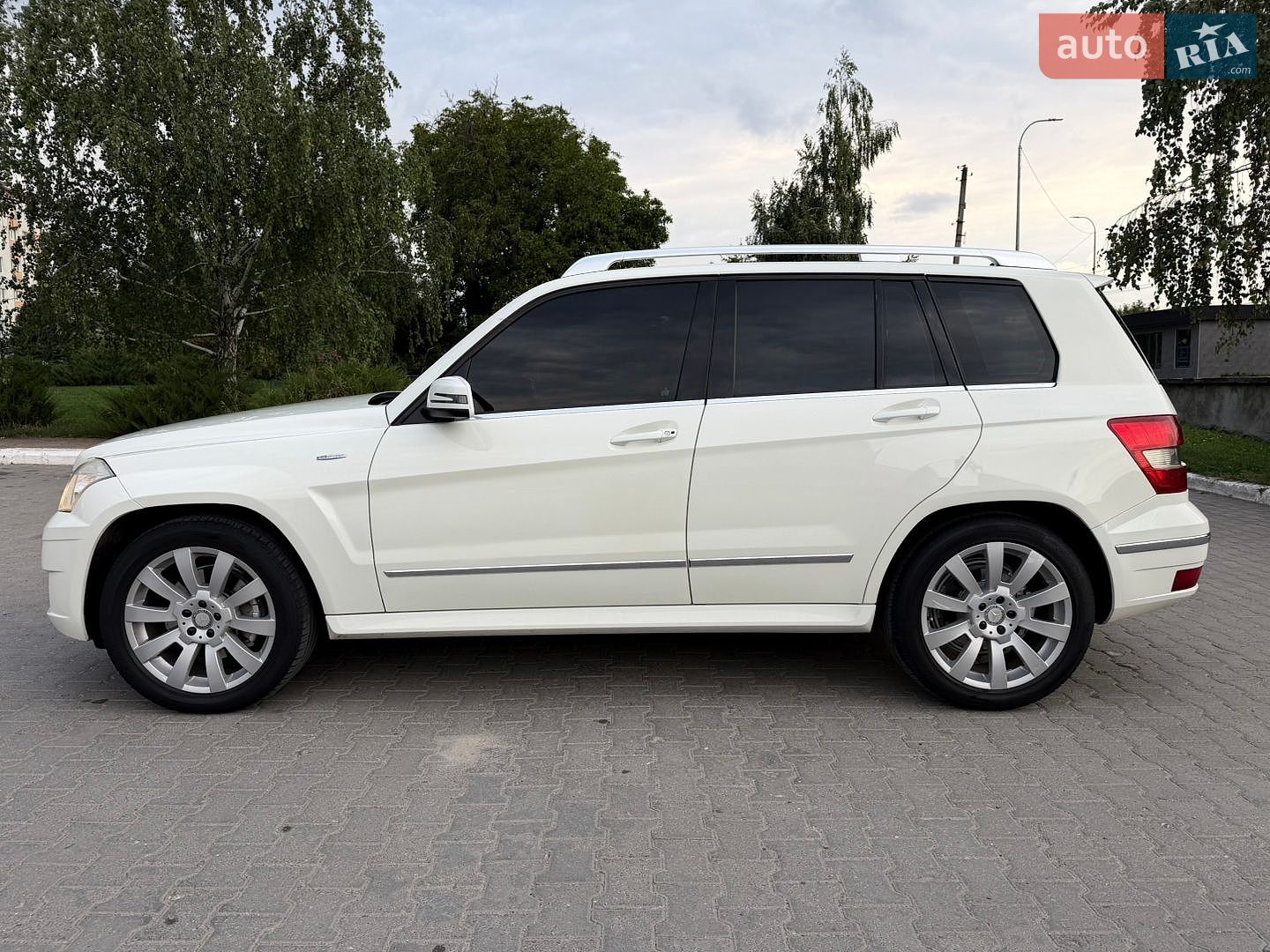 Mercedes-Benz GLK-Class 2011 VIN WDC2049841F657501 фото оголошення 8 з 37
