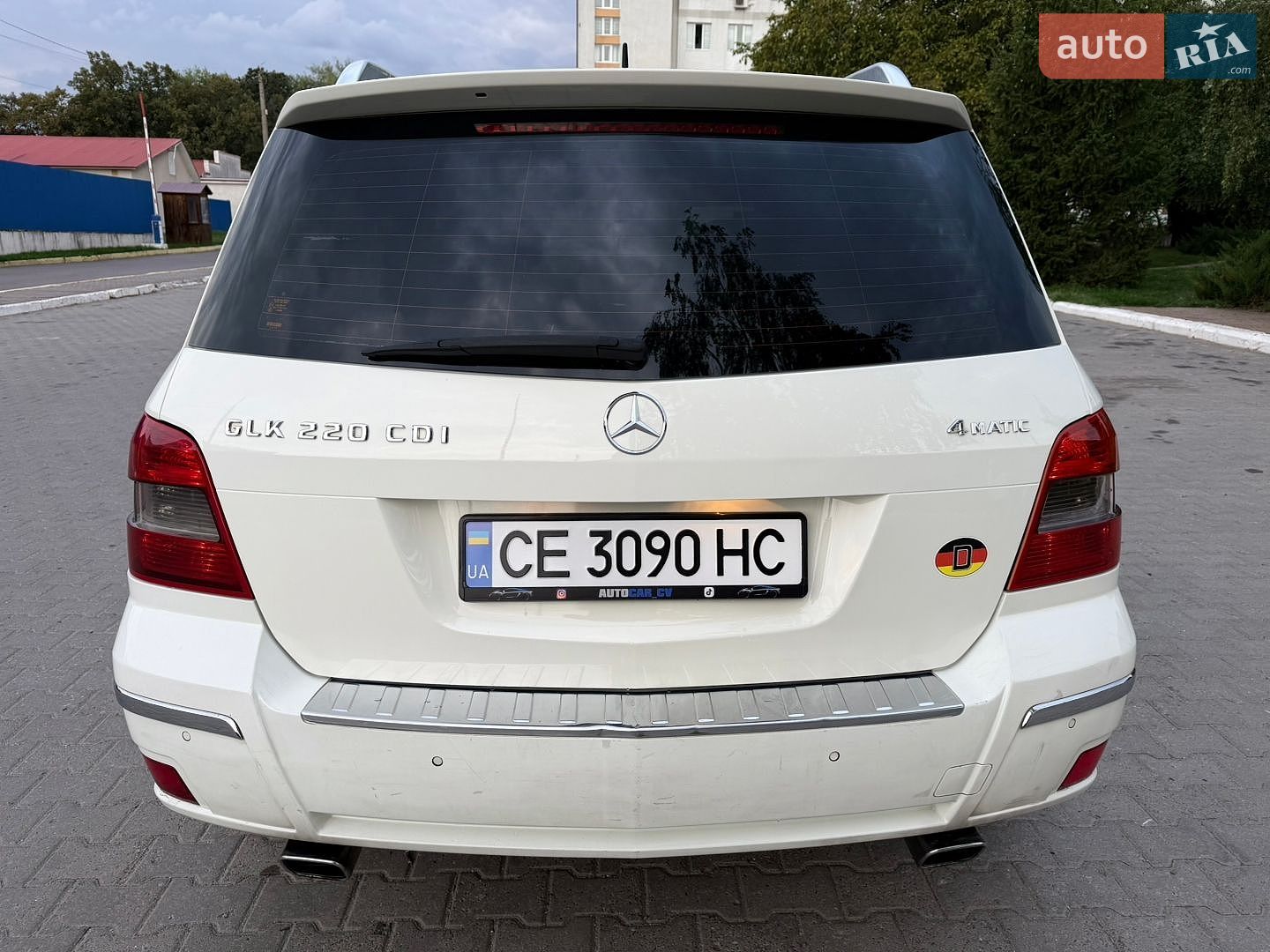 Mercedes-Benz GLK-Class 2011 VIN WDC2049841F657501 фото оголошення 16 з 37