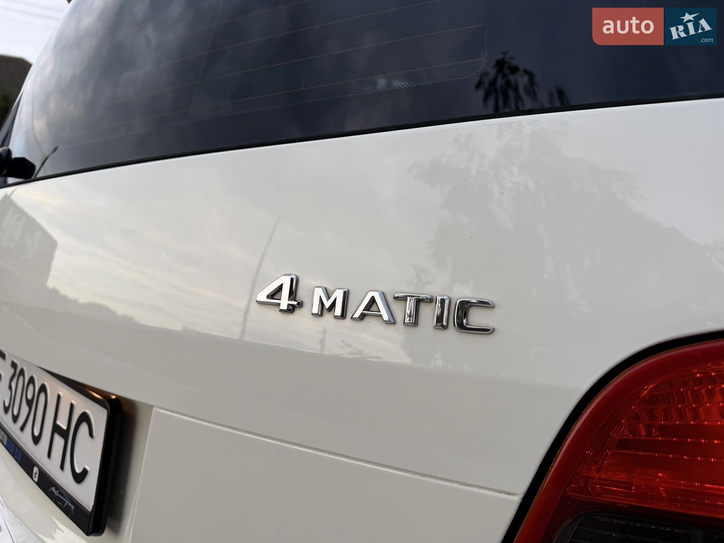 Mercedes-Benz GLK-Class 2011 VIN WDC2049841F657501 фото оголошення 30 з 37