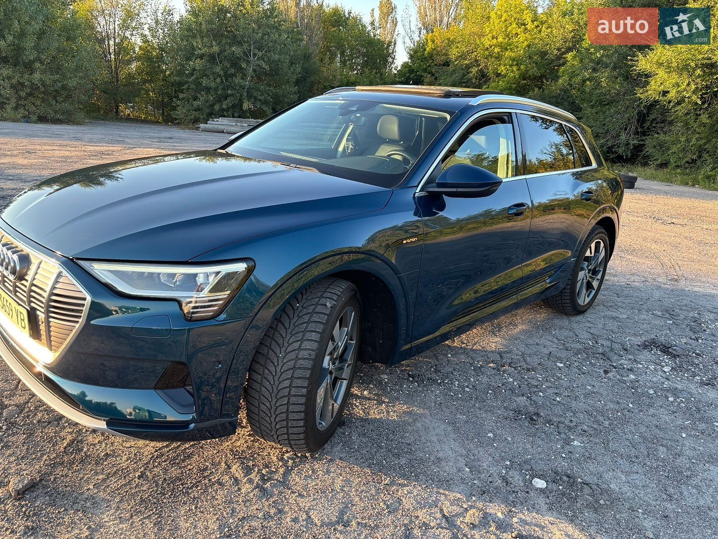 Audi e-tron 2019 VIN WAUZZZGE5LB016512 фото оголошення 128 з 130
