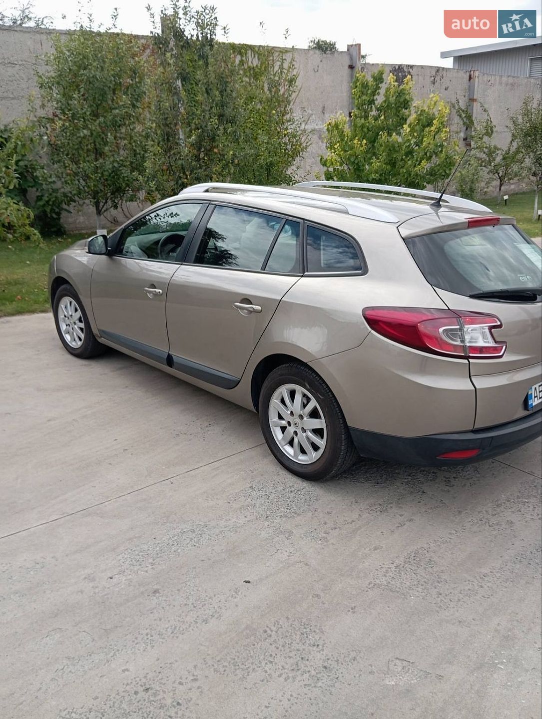 Renault Megane 2010 VIN VF1KZ1A0544323387 фото оголошення 3 з 17