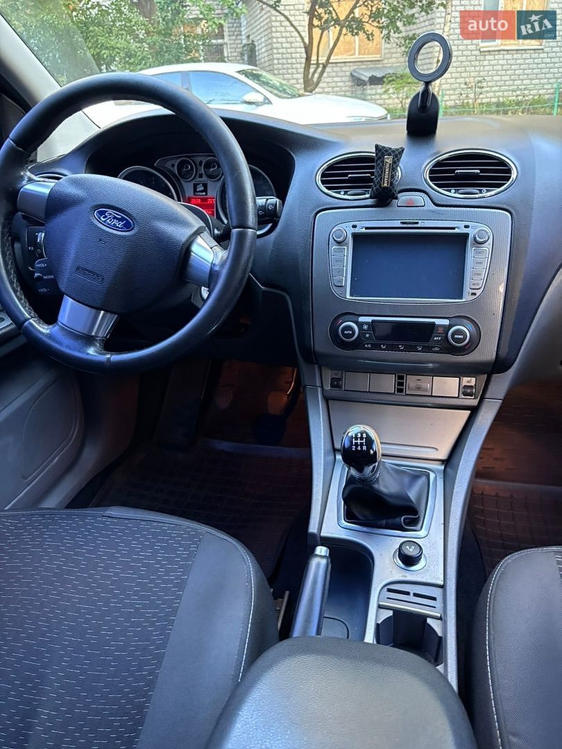 Ford Focus 2010 VIN WF0PXXGCDPAY48306 фото оголошення 29 з 45