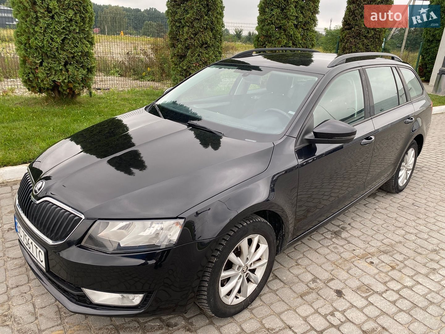 Skoda Octavia 2016 VIN TMBJG7NE6G0210884 фото оголошення 20 з 103