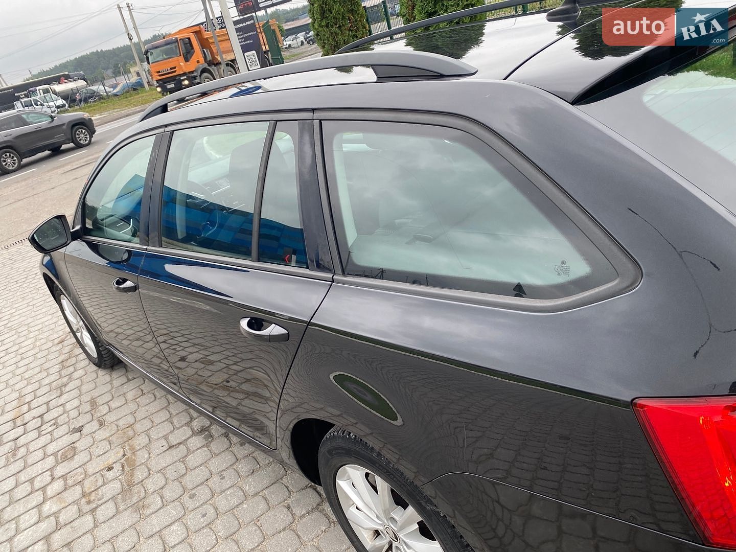 Skoda Octavia 2016 VIN TMBJG7NE6G0210884 фото оголошення 29 з 103