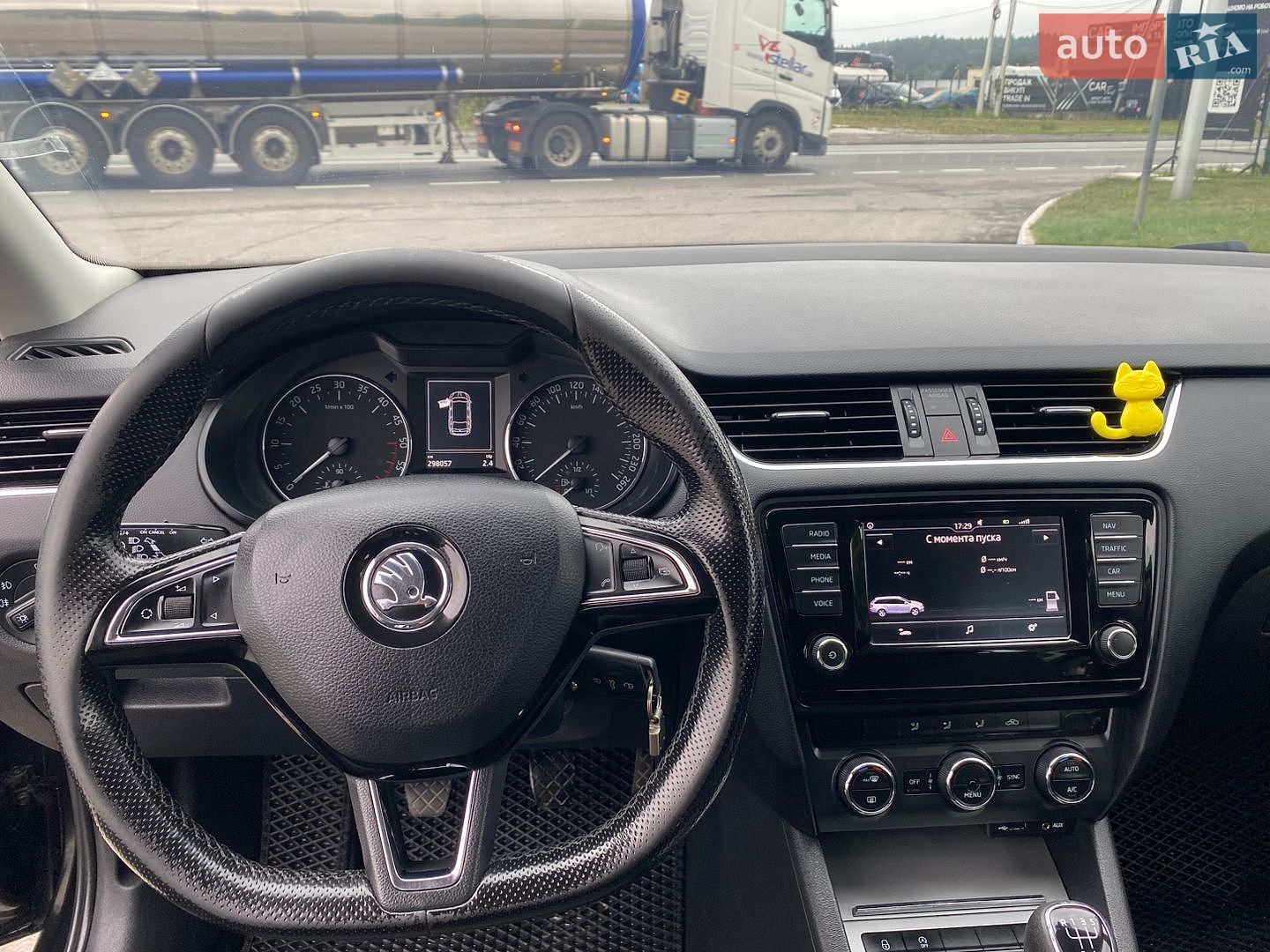 Skoda Octavia 2016 VIN TMBJG7NE6G0210884 фото оголошення 66 з 103