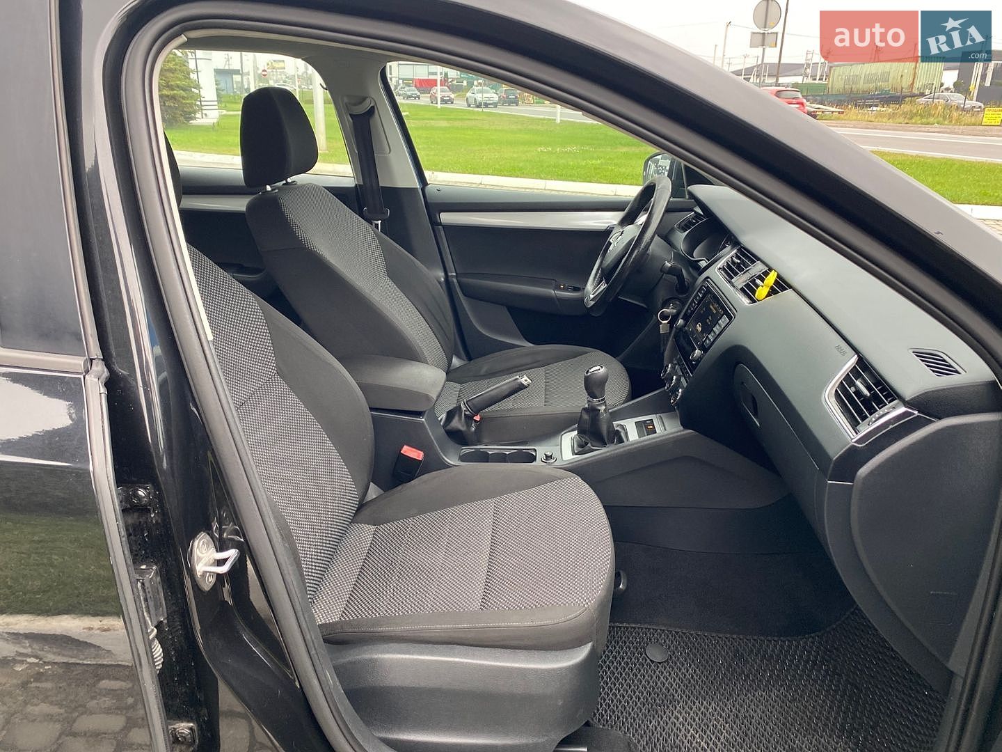 Skoda Octavia 2016 VIN TMBJG7NE6G0210884 фото оголошення 95 з 103