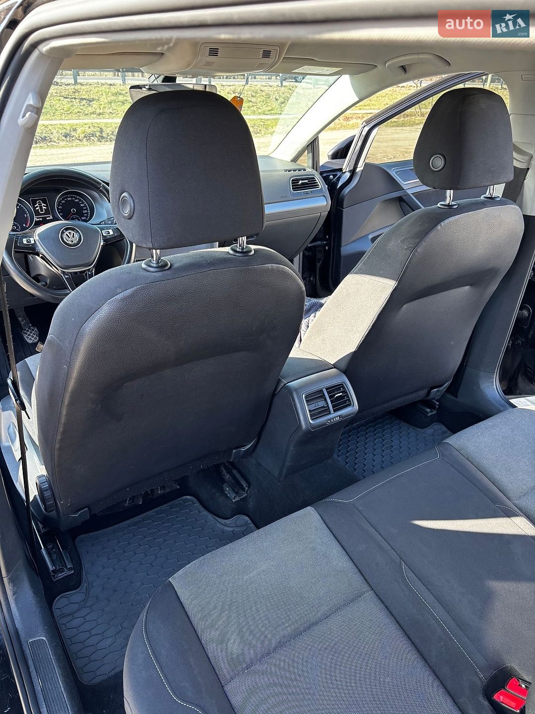 Volkswagen Golf 2016 VIN WVWZZZAUZHP531886 фото оголошення 7 з 14