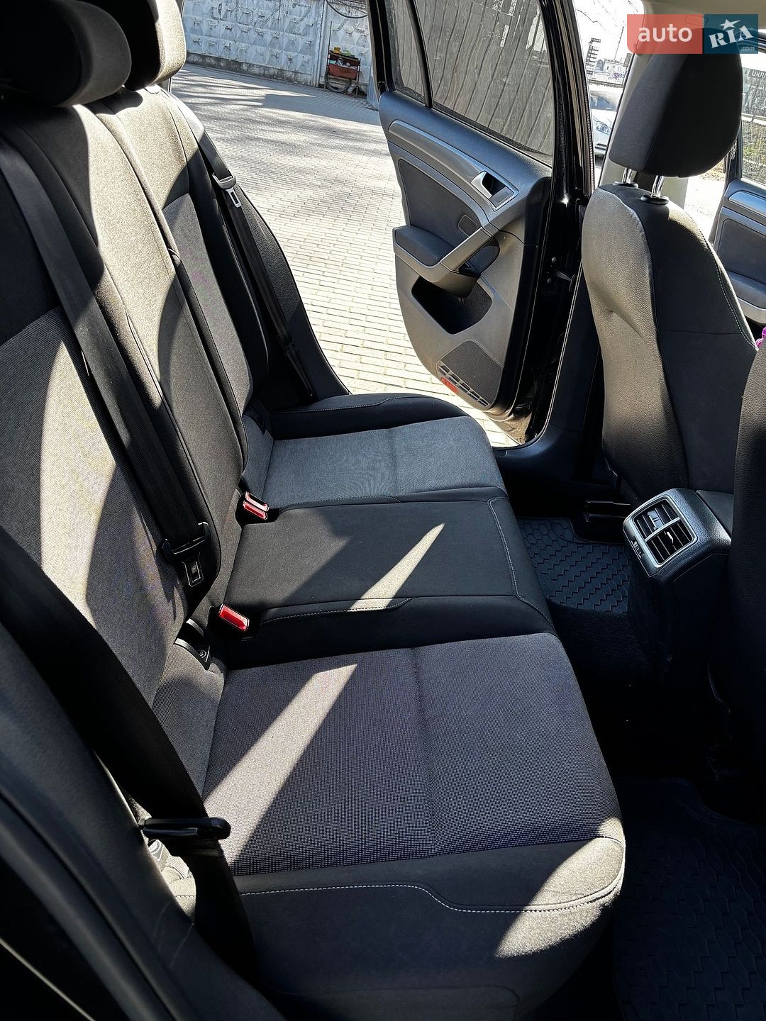 Volkswagen Golf 2016 VIN WVWZZZAUZHP531886 фото оголошення 10 з 14