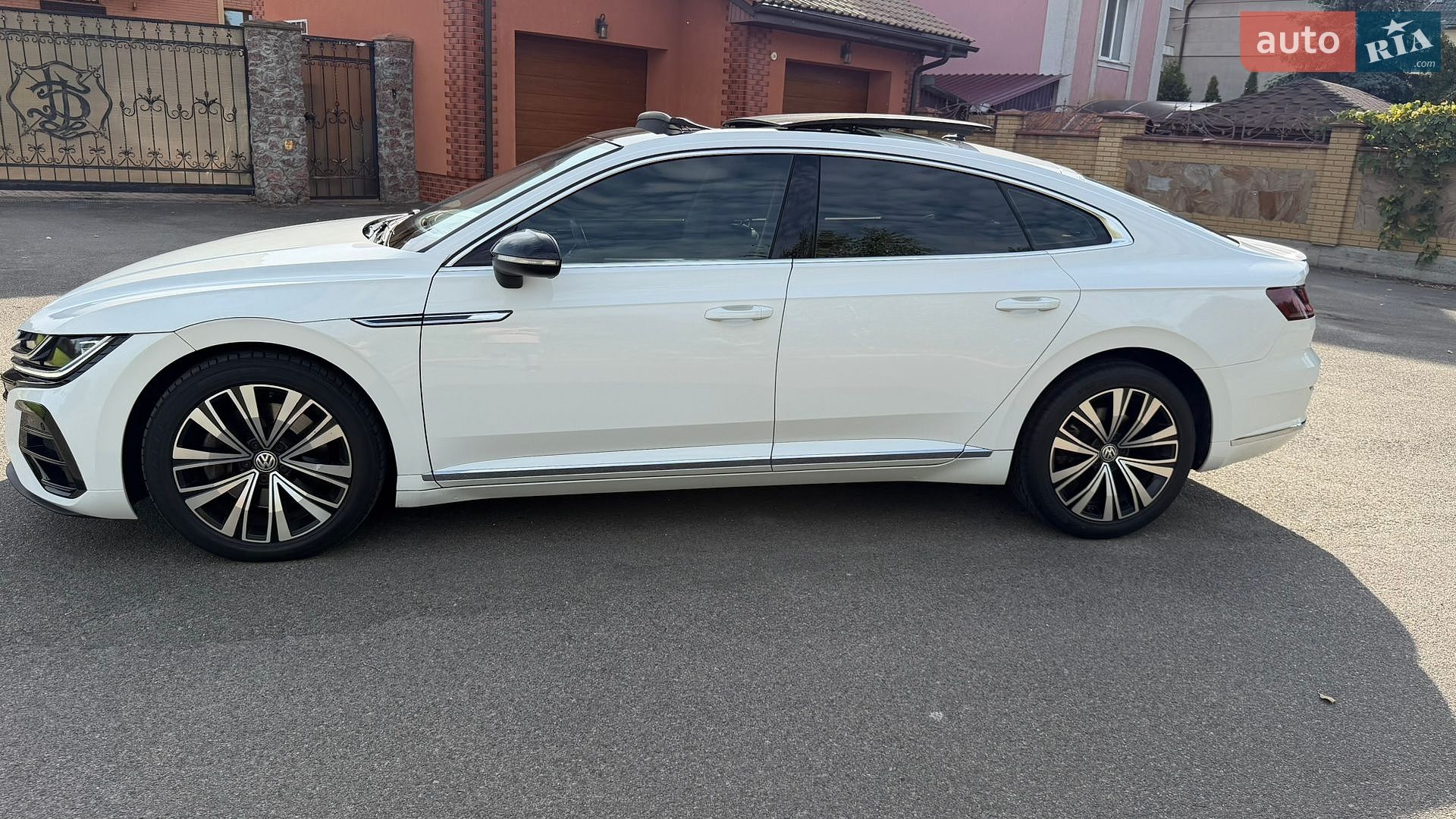 Volkswagen Arteon 2020 VIN WVWCR7AN2LE016052 фото оголошення 4 з 47