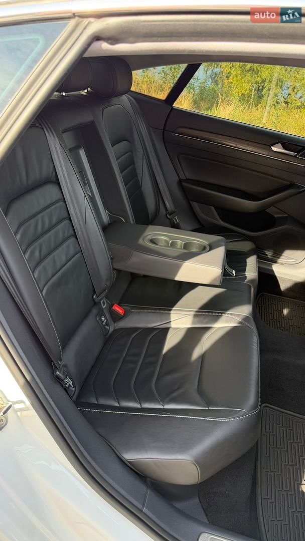 Volkswagen Arteon 2020 VIN WVWCR7AN2LE016052 фото оголошення 17 з 47