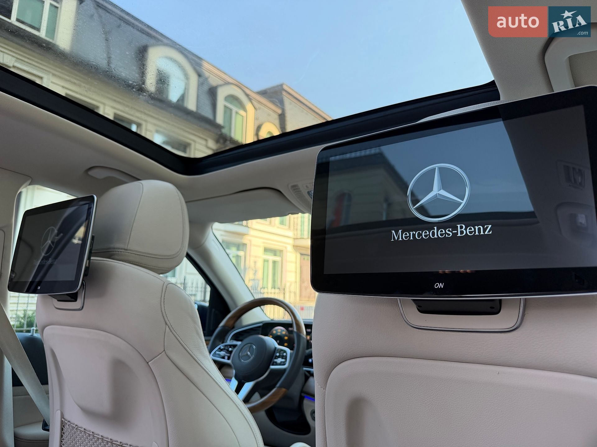 Mercedes-Benz GLS-Class 2019 VIN W1N1679211A156697 фото оголошення 18 з 107