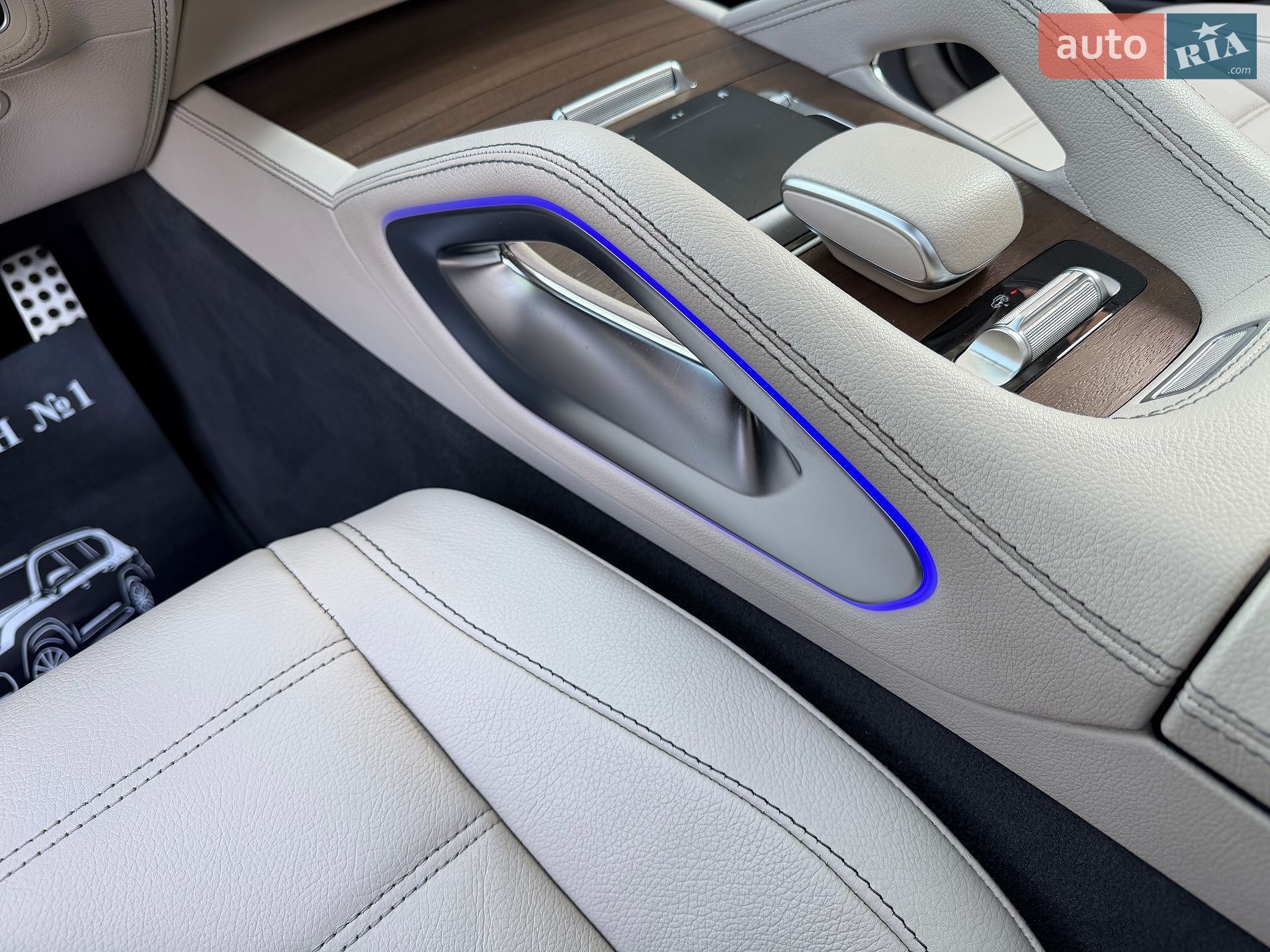 Mercedes-Benz GLS-Class 2019 VIN W1N1679211A156697 фото оголошення 34 з 107