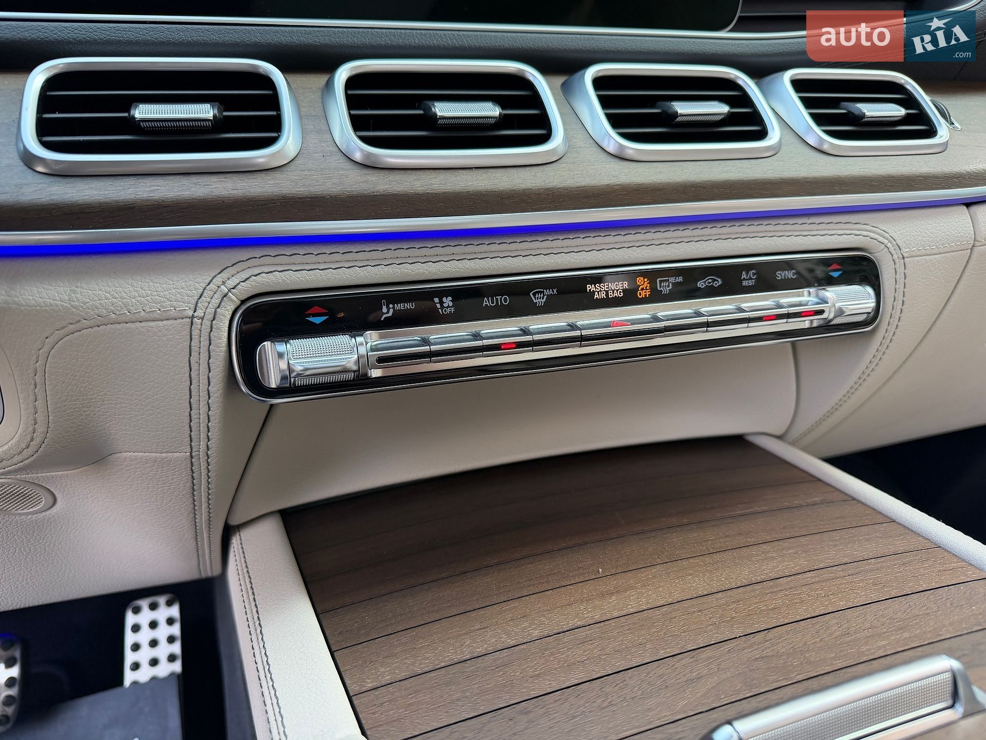 Mercedes-Benz GLS-Class 2019 VIN W1N1679211A156697 фото оголошення 40 з 107