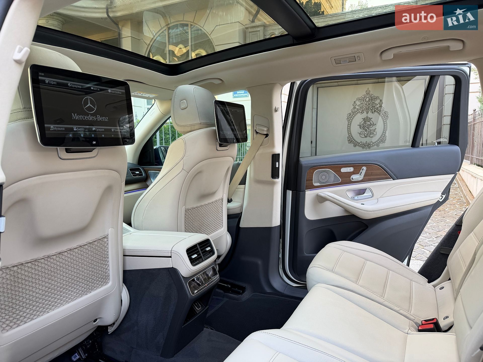 Mercedes-Benz GLS-Class 2019 VIN W1N1679211A156697 фото оголошення 103 з 107