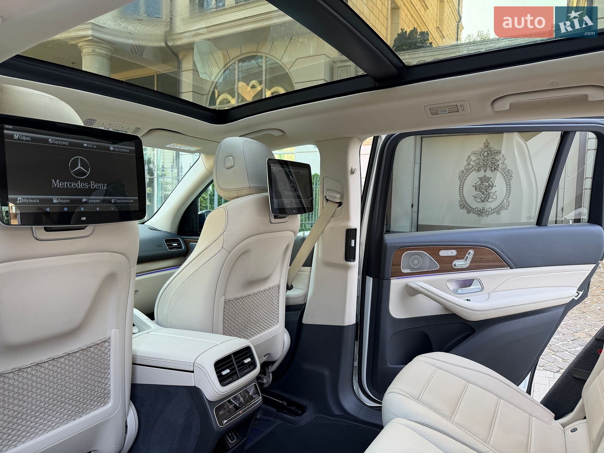 Mercedes-Benz GLS-Class 2019 VIN W1N1679211A156697 фото оголошення 106 з 107