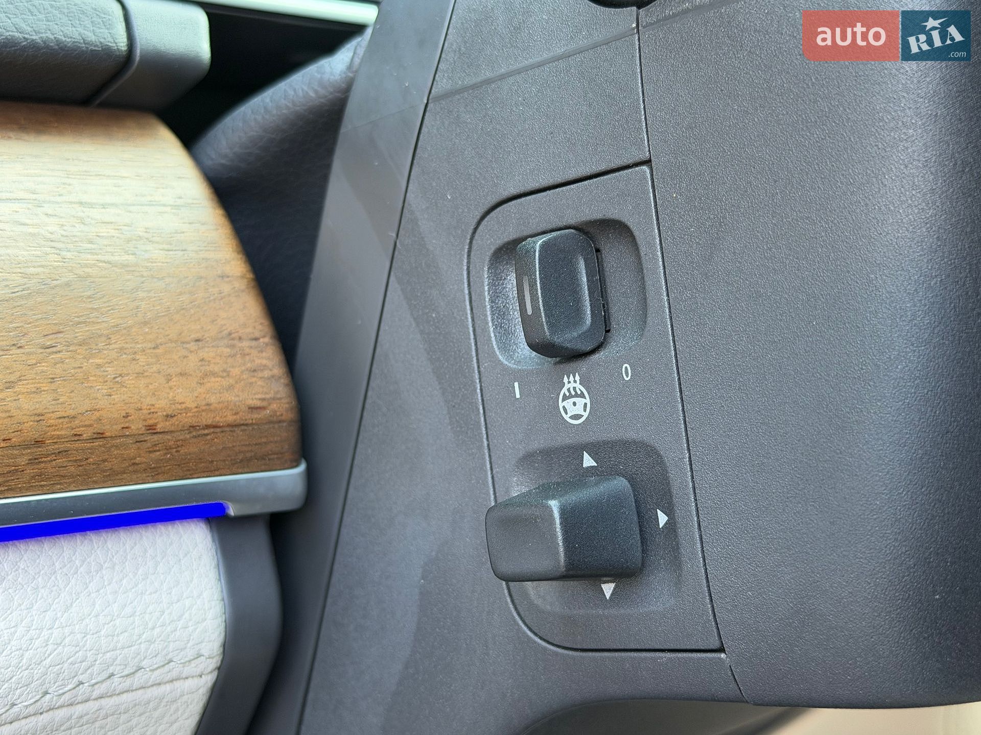 Mercedes-Benz GLS-Class 2019 VIN W1N1679211A156697 фото оголошення 53 з 99