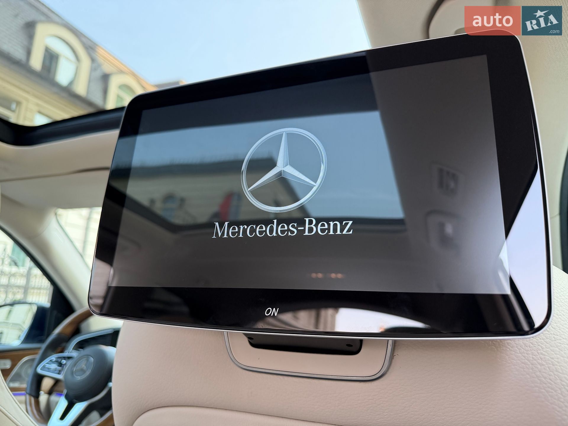 Mercedes-Benz GLS-Class 2019 VIN W1N1679211A156697 фото оголошення 86 з 99