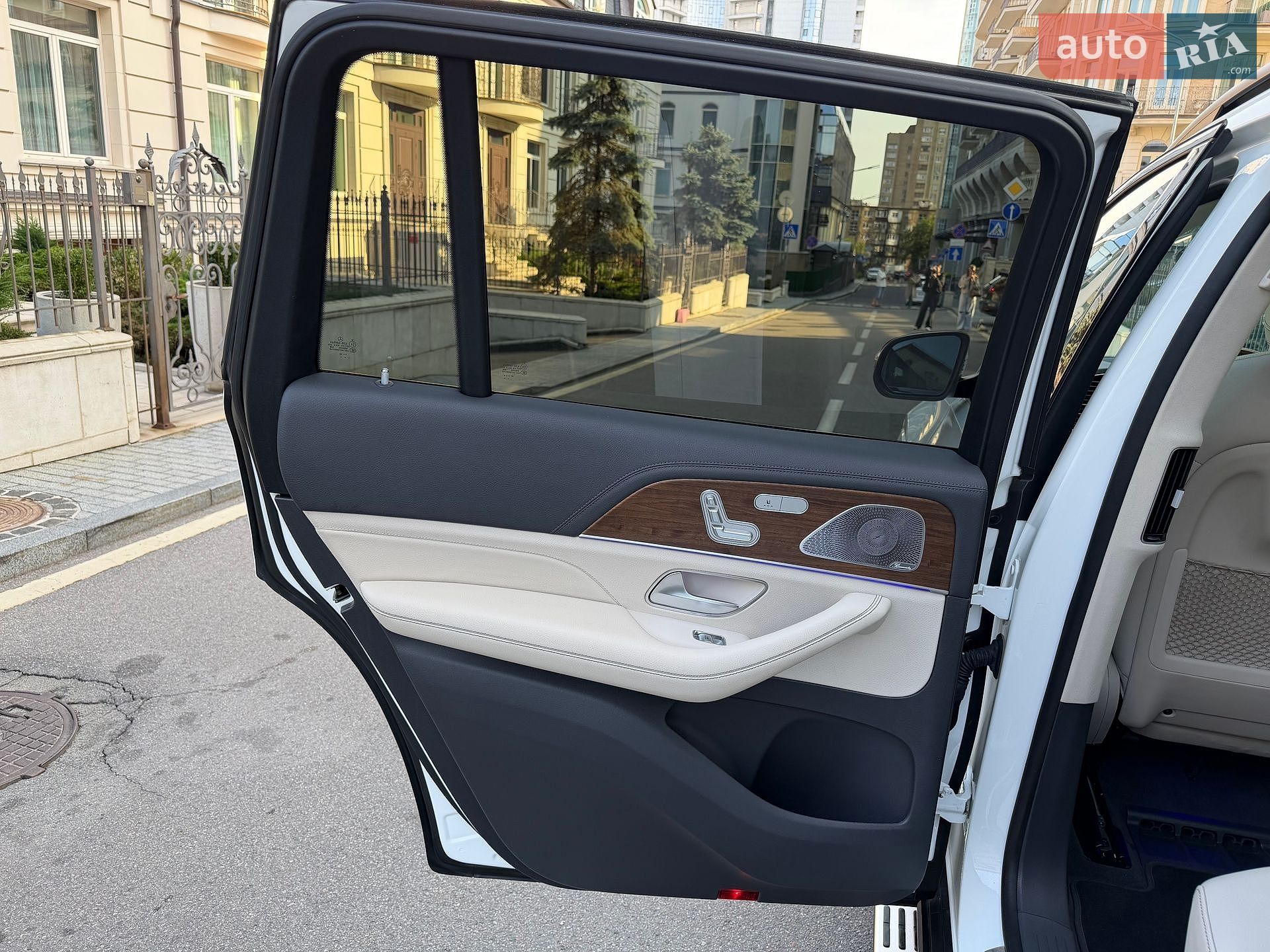 Mercedes-Benz GLS-Class 2019 VIN W1N1679211A156697 фото оголошення 87 з 99