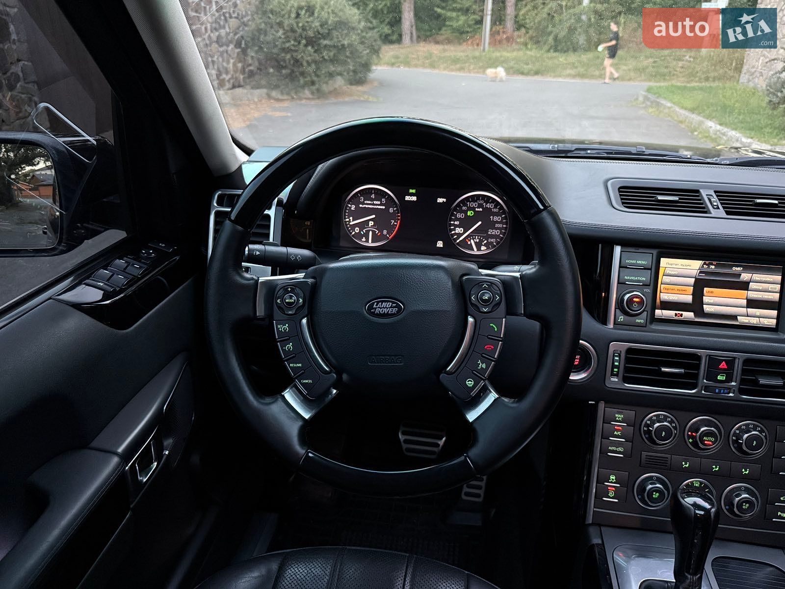 Land Rover Range Rover 2010 VIN SALLMAME4AA315144 фото оголошення 4 з 10