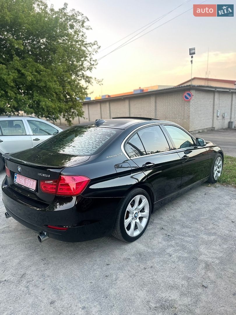 BMW 3 Series 2013 VIN WBA3F9C51DF484395 фото оголошення 13 з 19