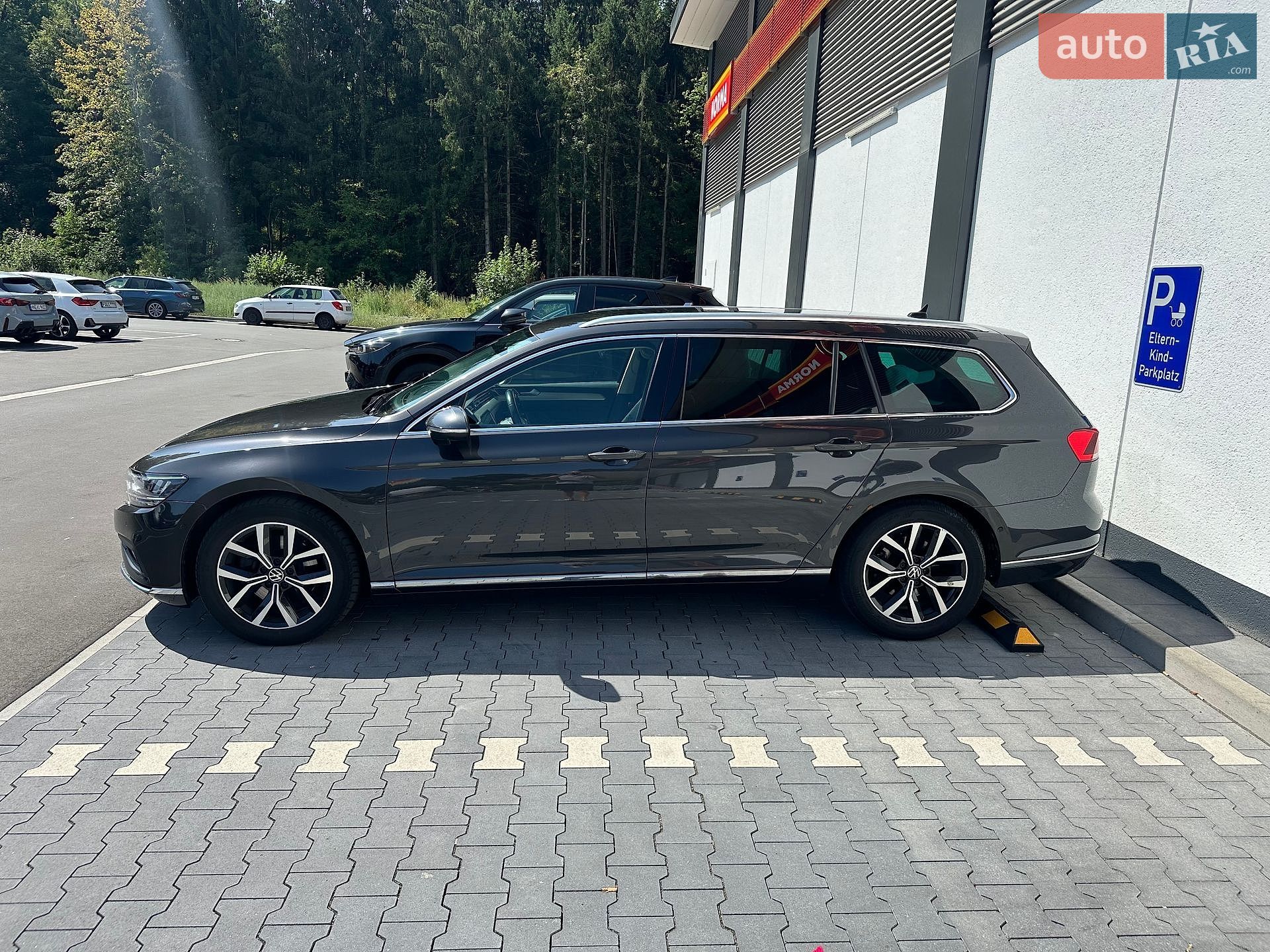 Volkswagen Passat 2020 VIN WVWZZZ3CZME025627 фото оголошення 10 з 59