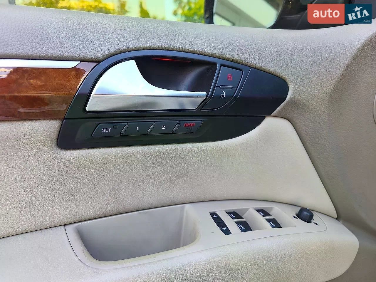 Audi Q7 2007 VIN WA1BY74L18D004510 фото оголошення 10 з 32