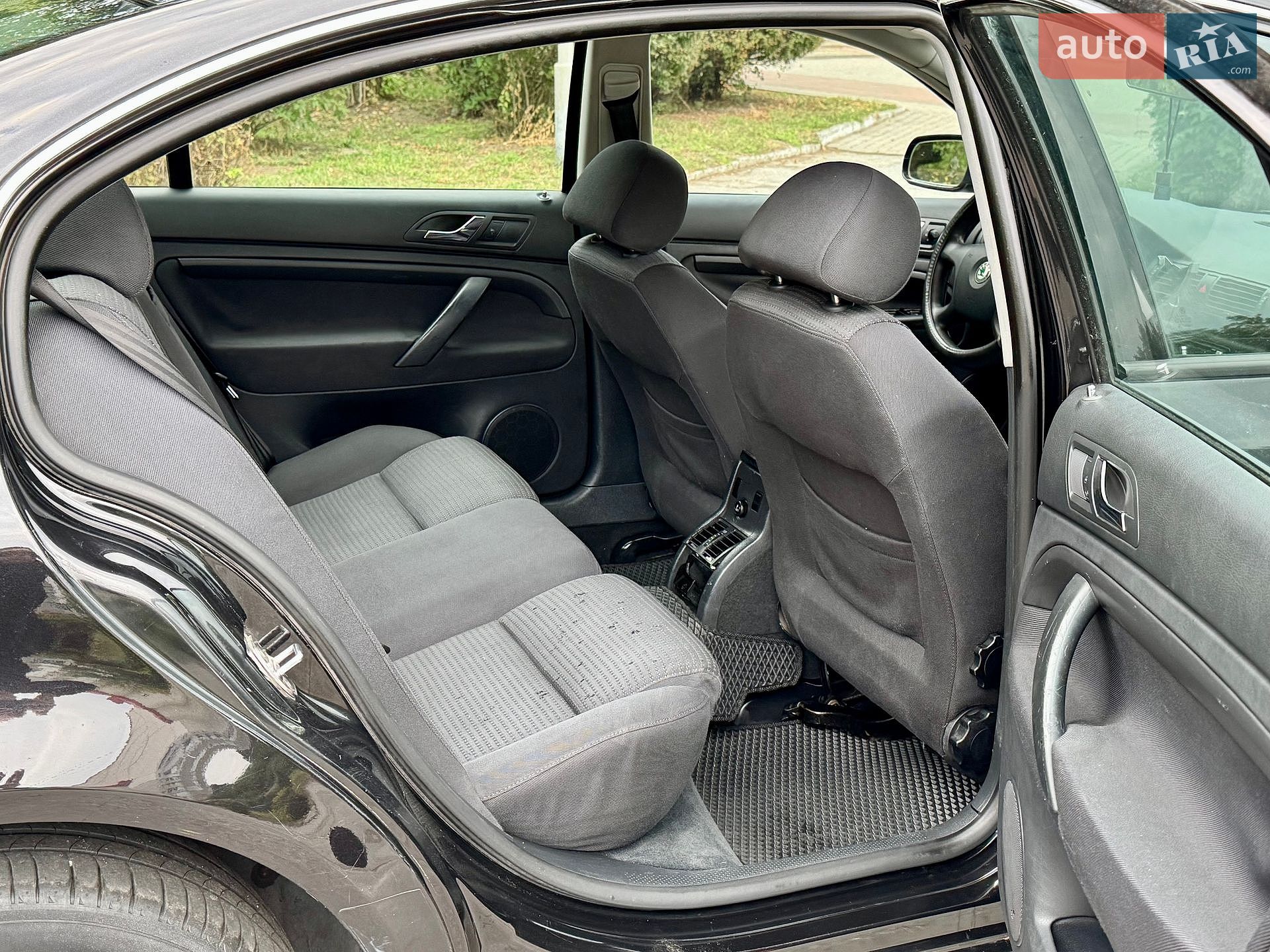 Skoda Superb 2006 VIN TMBDL23U16B047926 фото оголошення 22 з 34