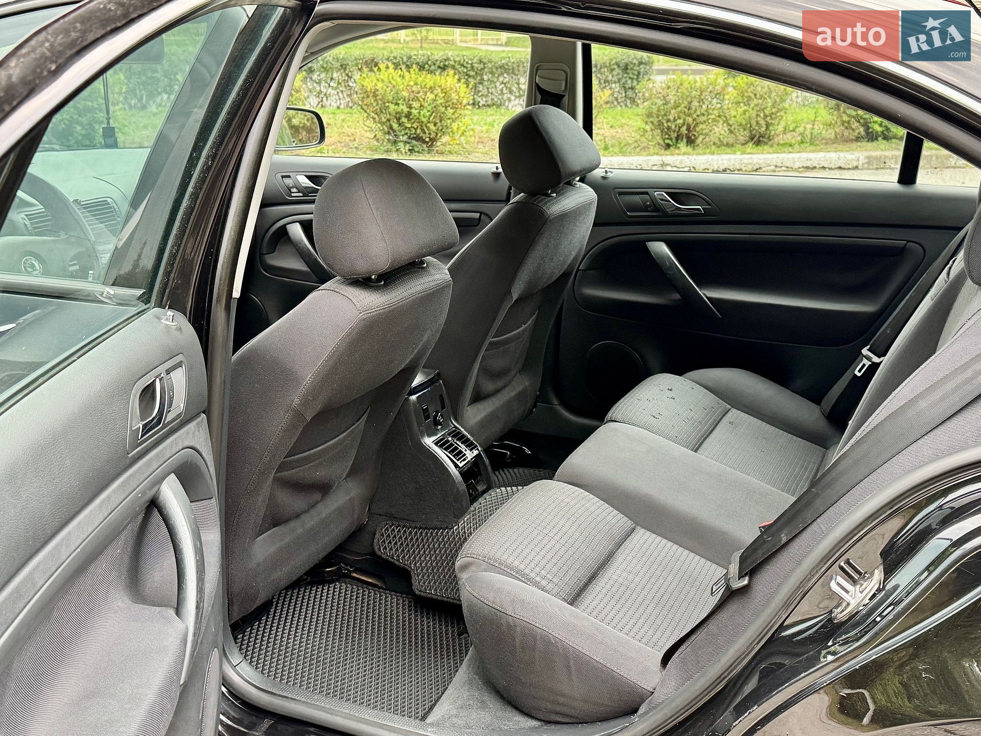 Skoda Superb 2006 VIN TMBDL23U16B047926 фото оголошення 24 з 34